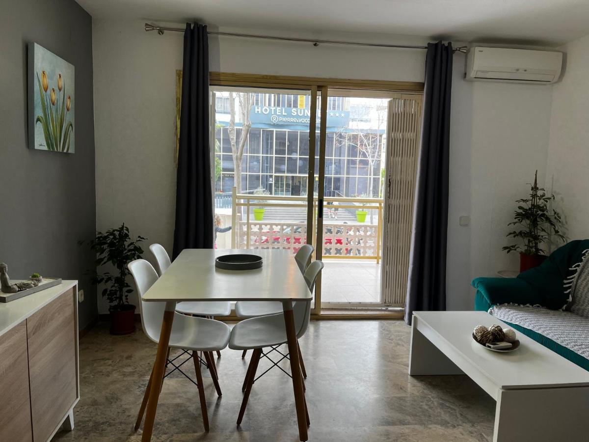 살루 Cala Dorada 아파트 외부 사진