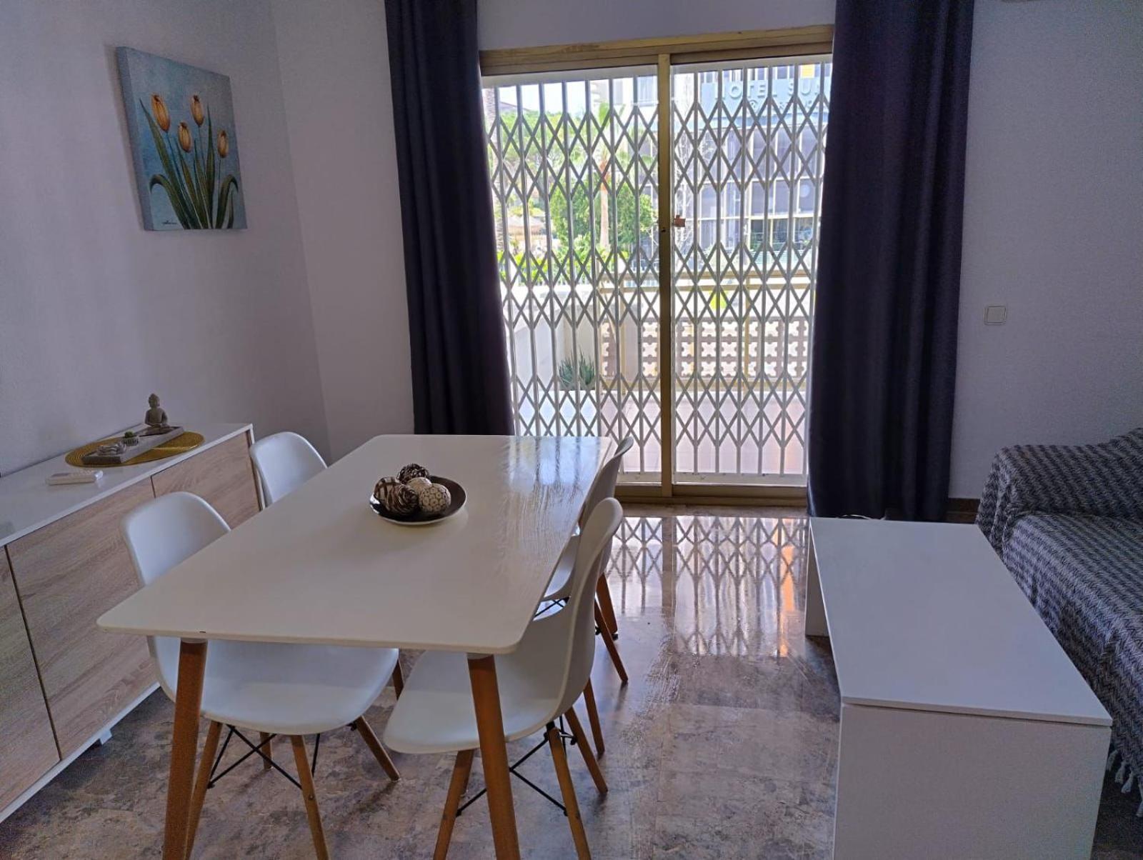 살루 Cala Dorada 아파트 외부 사진