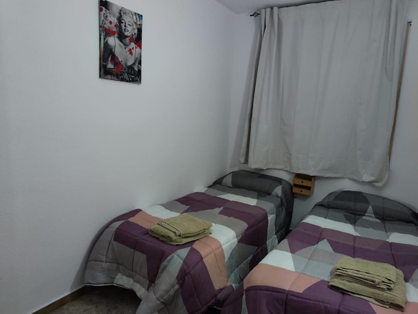 살루 Cala Dorada 아파트 외부 사진