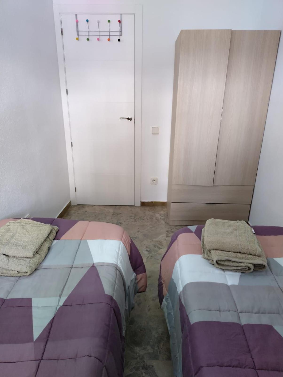살루 Cala Dorada 아파트 외부 사진
